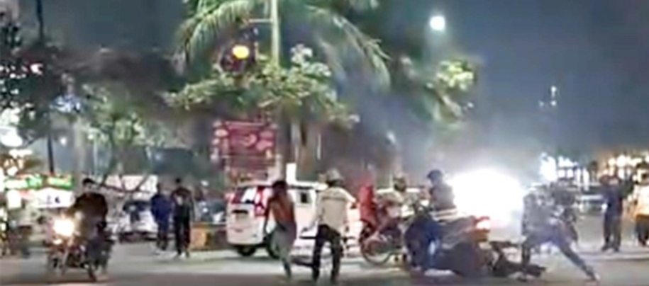 Mumbai Police Attacked in Fierce Clash with Drug Peddlers, One Accused Killed